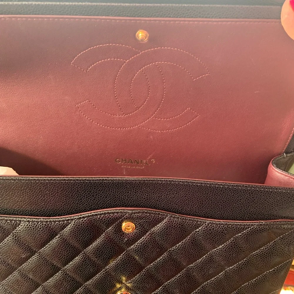 Classic Caviar black Chanel jumbo double flap‎ bag